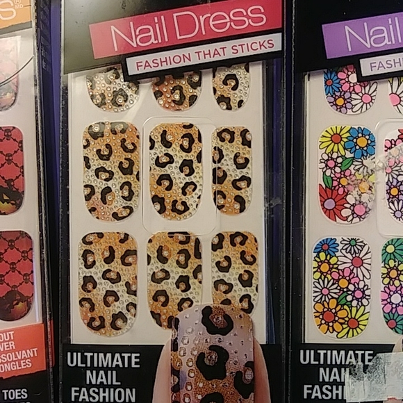 Kiss Nail Dress FASHION THAT STICKS for Tips & Toes Strips -  3 packs /$14 new! - Picture 3 of 6